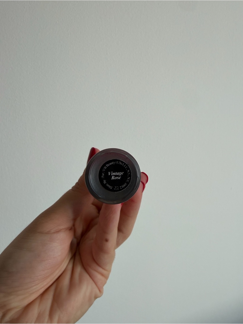 Victoria Beckham Blush Tint — Vintage Rose Shade - Picture 3 of 3